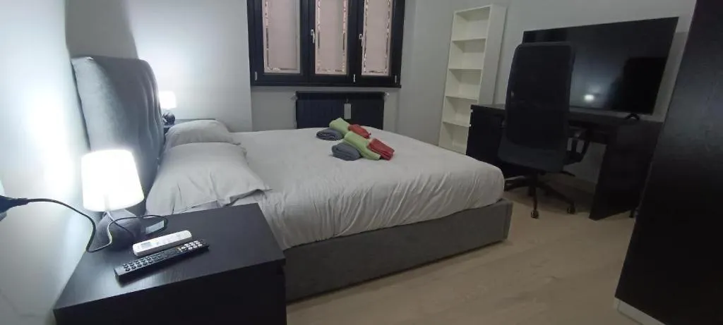 アパート Romano Guest House イタリア